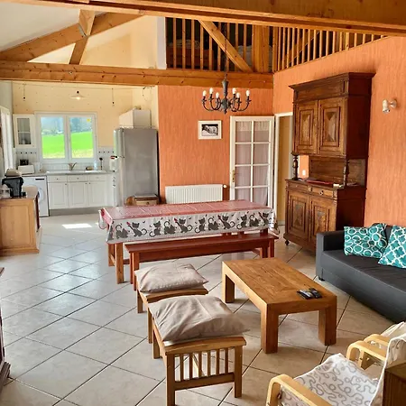 Ferienhaus Maison De Charme A Saint-gery Avec Piscine Partagee