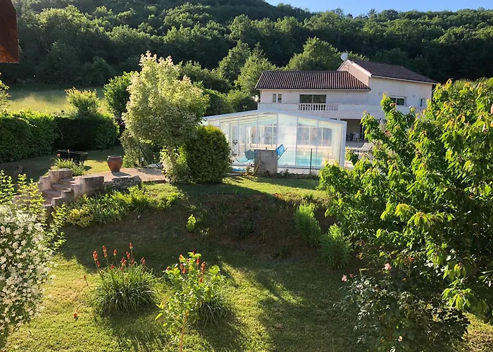 بيت للعطل Maison De Charme A Saint-gery Avec Piscine Partagee Saint-Géry